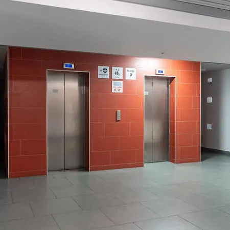 Warm Embrace Your Cozy Hideaway In Apartmán Kluž