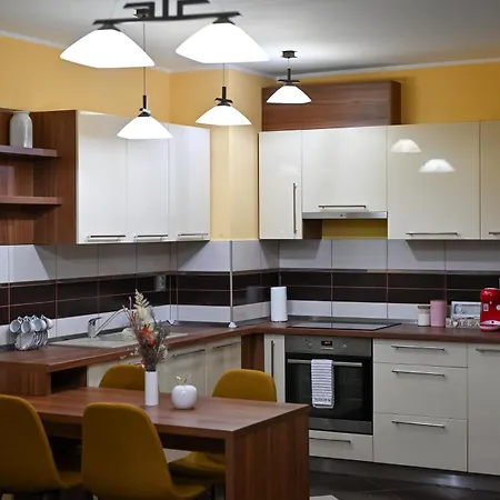 Διαμέρισμα Warm Embrace Your Cozy Hideaway In